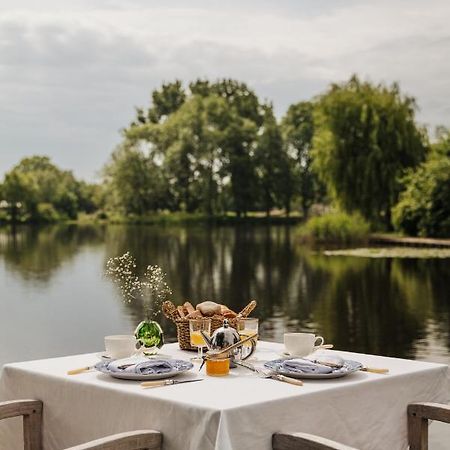 Inn On The Lake Broek in Waterland Esterno foto