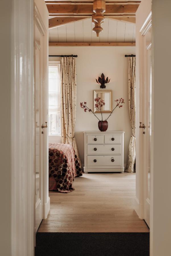 Inn On The Lake Broek in Waterland Esterno foto