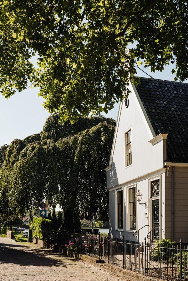 Inn On The Lake Broek in Waterland Esterno foto