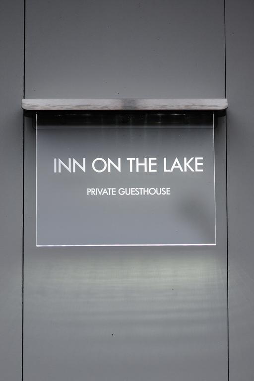 Inn On The Lake Broek in Waterland Esterno foto